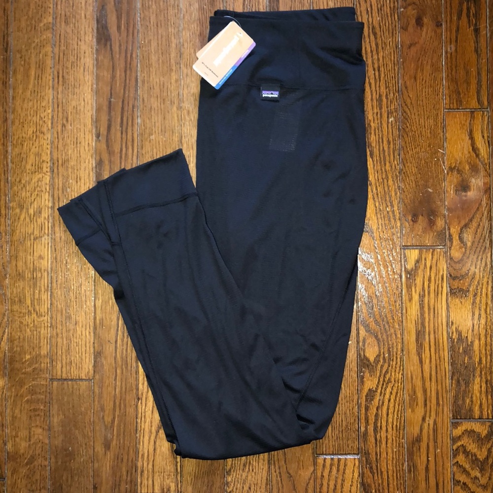 NWT Patagonia Lightweight Capeline Bottoms